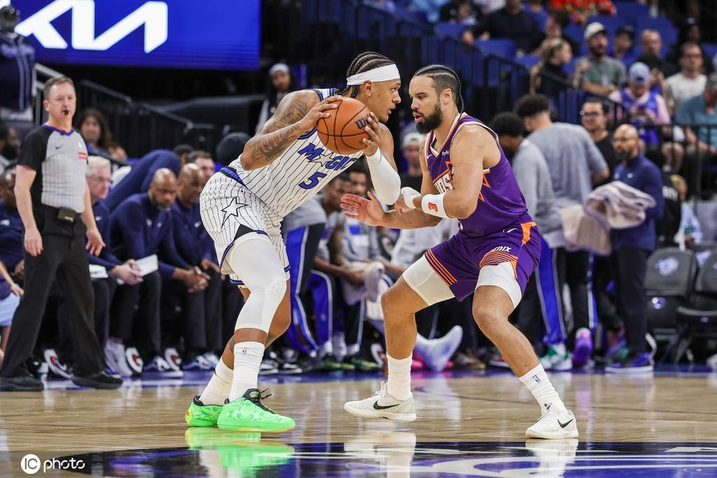 布克空砍34分班凯罗19+9+8 太阳不敌魔术